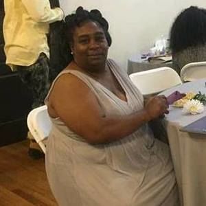 Meet your Posher, Deborah